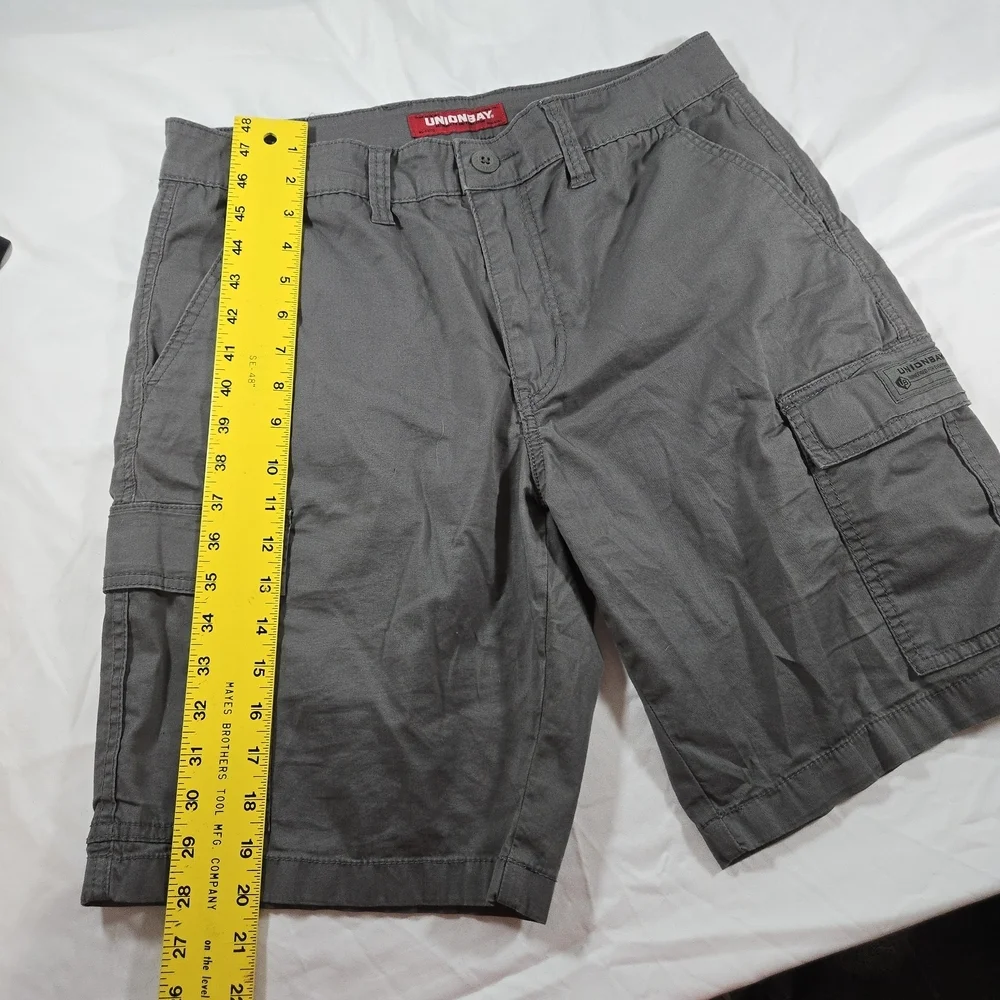 UNIONBAY Men's Gray Cargo Shorts